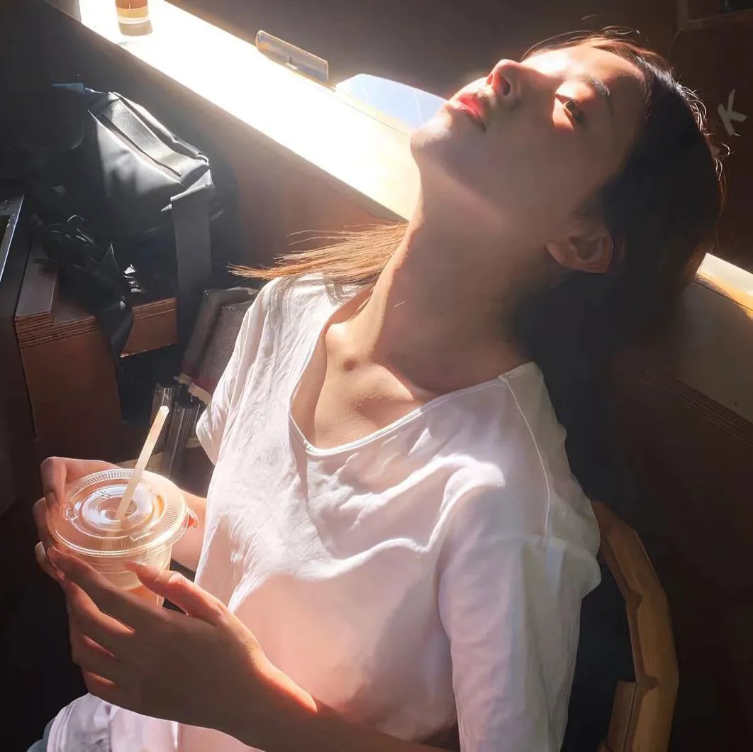 天才少年之暴风山庄